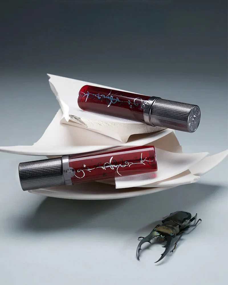 GIRLCULT Unreal Lip Gloss: Miao Witch