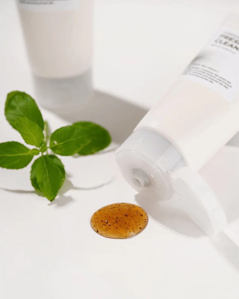 ISNTREE Green Tea Fresh Cleanser - Image 2