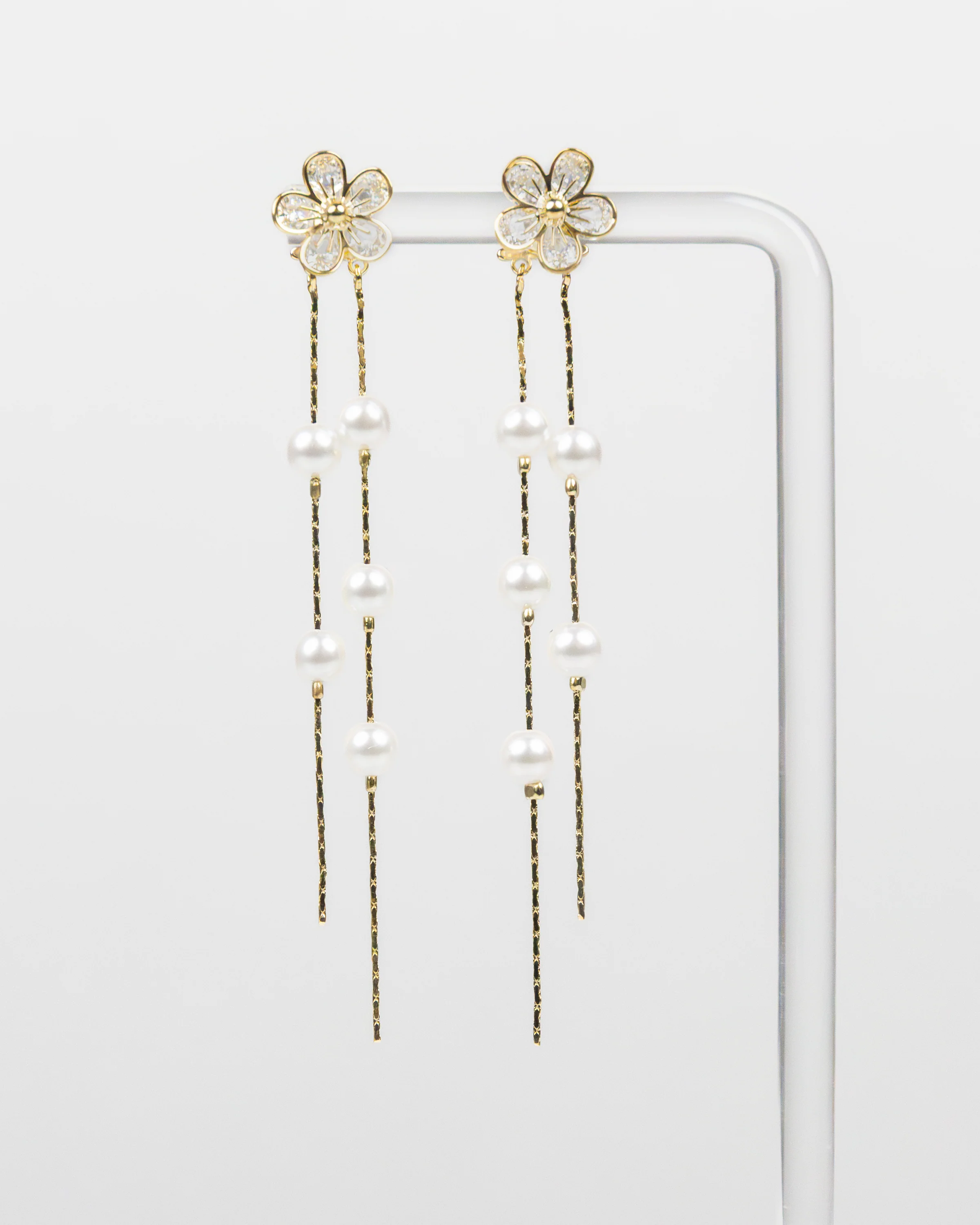 NYU NYU Pearl Blossom Drop Earrings