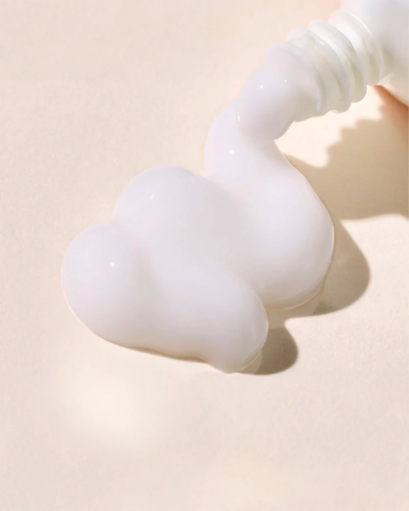 THE SAEM Perfumed Hand Essence #Cherry Blossom - Image 4